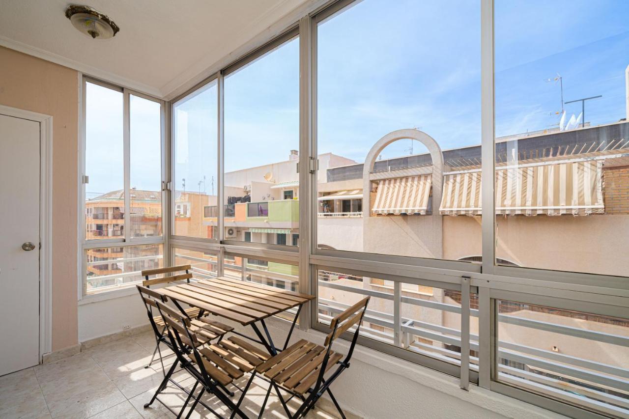 Casa Terra: Apartment 50 Meters From The Beach Torrevieja Exterior photo
